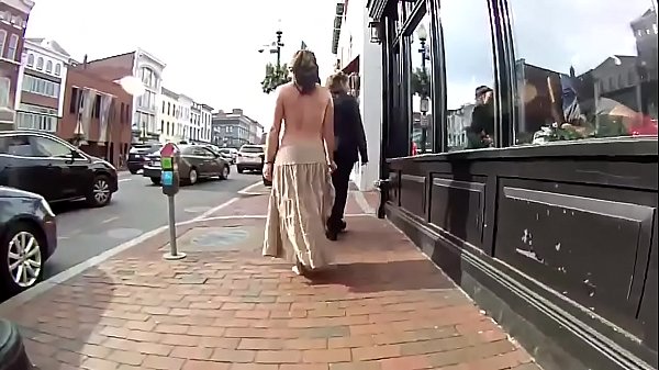 Topless Town thumbnail