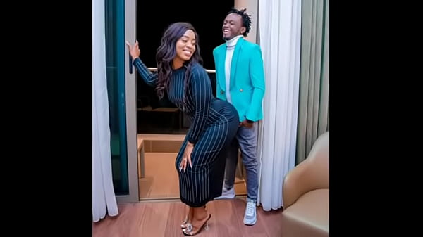 Diana Twerking For Bahati thumbnail