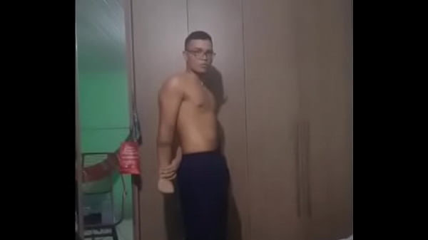 Sensualizando pra c&acirc_mera com seus m&uacute_sculos