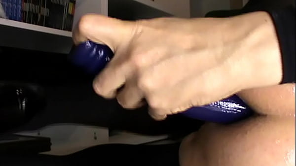 Anal Toy To 28 Pollici B thumbnail