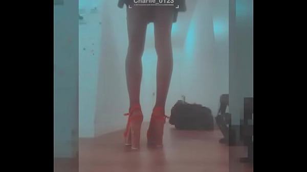 Jupe plus qu'un v&ecirctement une attitude