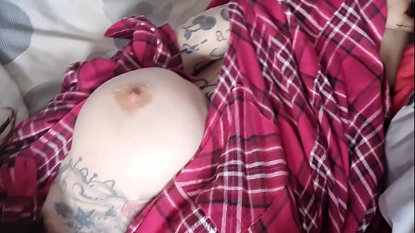 Bonjour mes amours Petit r&eacute_veil en douceurJ aime me masturb&eacute_ et vous ?...
