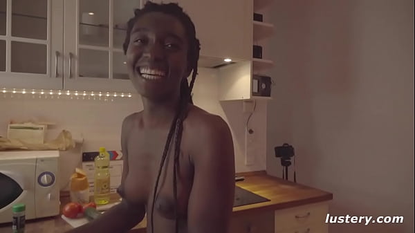 Nonton Homemade Interracial Loving thumbnail