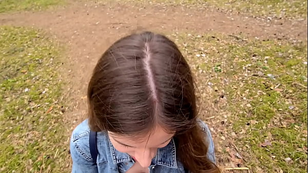 Nonton Caught Flashing On My Way To The Beach, Sucked His Dick And Took A Ride On It Near The Sea And Got Creampied thumbnail