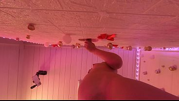 с идущим членом Sheer Misssvikki thumbnail