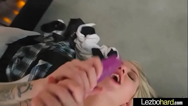 Sex Scene With Teen Hot Lesbo Girls (Pressley Carter &amp_ Blake Carter) video-24