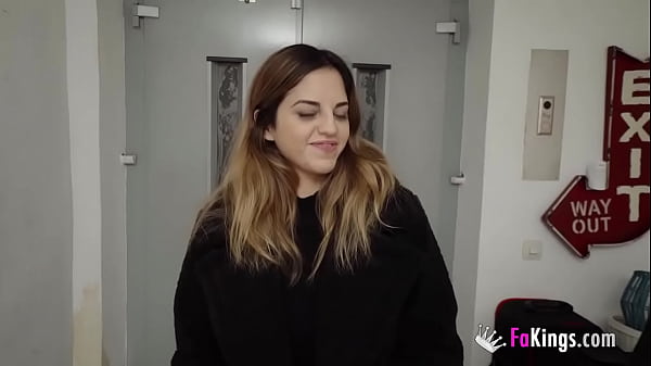 Nonton Chubby Girl Leaves Quarantine With An Exaggerated Urge For Dicks thumbnail