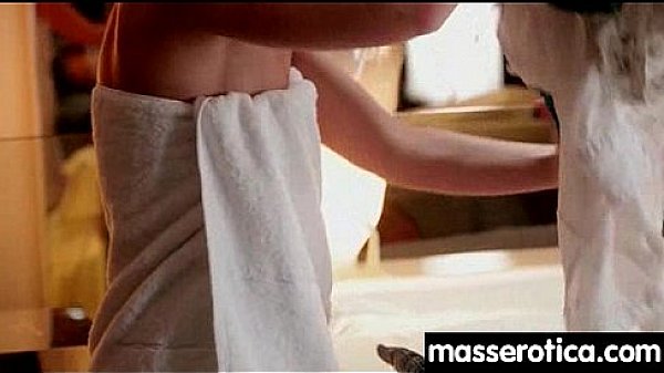 Nonton Teen Eats Milf Pussy At Oily Threesome 7 thumbnail