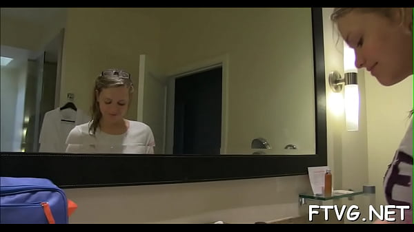 Seductive blonde bombshell Jessica who was eager to do something