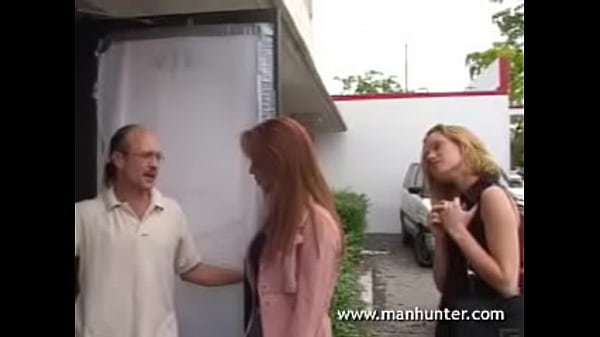 Nonton Alexandra Dziak From Manhunter 01 thumbnail