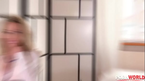 Play MP4 - Australian pornstar Isabelle Deltore goes in for hardcore anal sex therapy GP1324