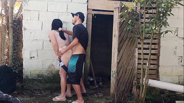 Nonton Meu Marido Saiu E Me Deixou Receber O Pedreiro Sozinha Para Um Or&ccedil;amento thumbnail