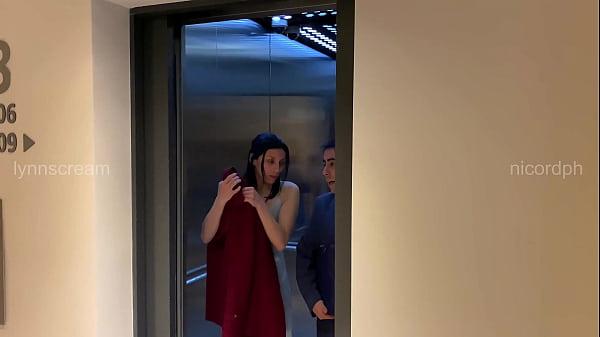 Nonton I Share A Bed With My Boss By Mistake And We End Up Fucking - Lynnscream thumbnail