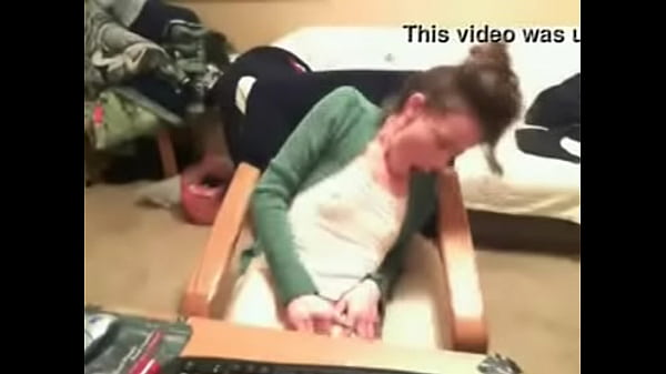 Nonton Cam 704 In My Room thumbnail