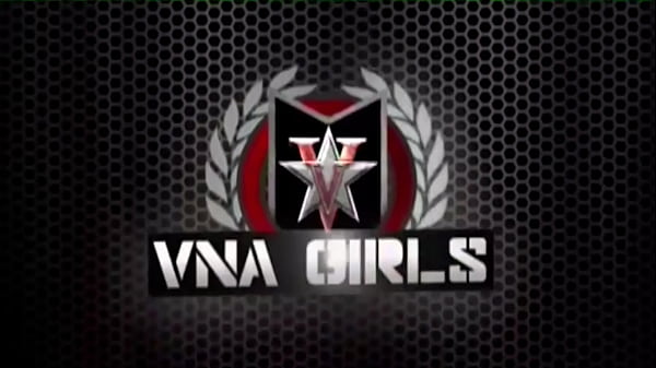 Nonton Gorgeous Sunny Lane & Cougar Vicky Vette Slapping Jenna Foxx's Big Ass! thumbnail