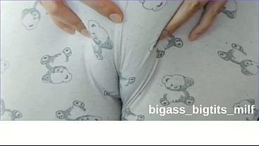 Camel Toe- Masturbate İn Pajamas thumbnail