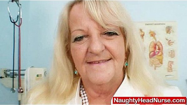 Nonton Grandma In Uniform Spreads Blond Shaggy Piss Hole thumbnail