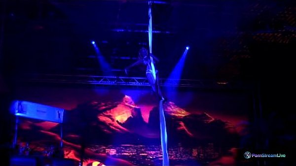 Nonton Naked Ginger Jones Aerial Silk Dance thumbnail