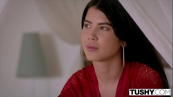 Play MP4 - TUSHY Is there anything better than anal on vacation&quest;