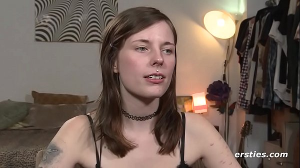 German Hottie With Piercings And Shaved Pussy Masturbates thumbnail