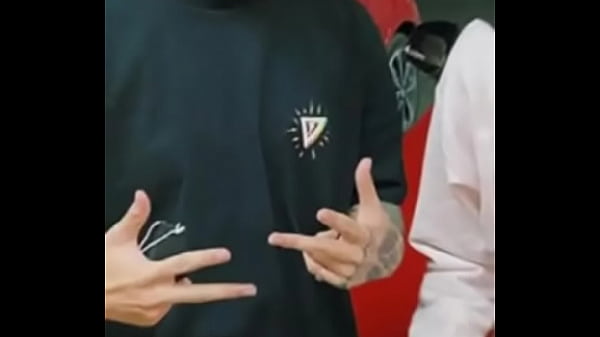 Puvlo bailando chido uwu
