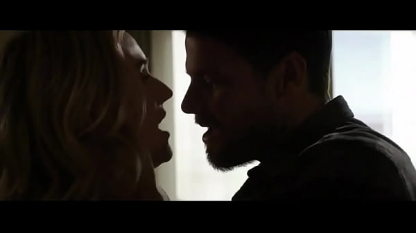 Nonton Diane Kruger Exposing Her Ass In The Bridge thumbnail