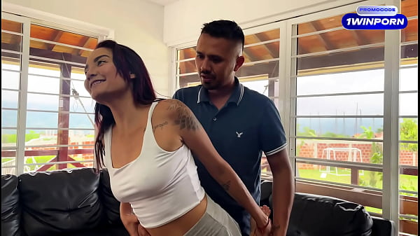 My boyfriend fucks me while i'm working out