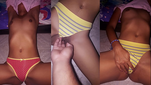 Mi Hermanastra Susy De Pone Unas Tanguitas Muy Sexys Y Apretadas Y Le Ayudo A Masturbarse 4k thumbnail