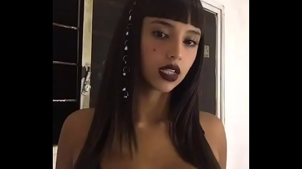 Que Enormes! thumbnail