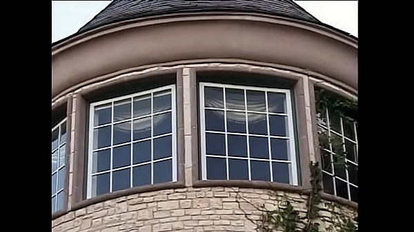 Nonton Horny Stud Gives Lusty Gia Jordan A Good Fuck On The Stair thumbnail