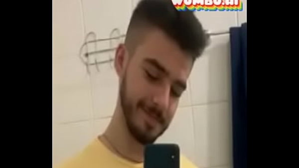 Nonton Transando A M&atilde;e Do Meu Amigo thumbnail