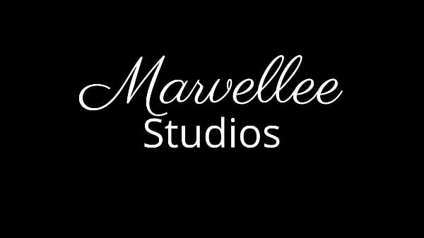 Nonton Breed Me thumbnail