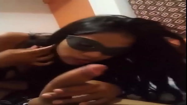 Mi Garganta Se Trago Toda Su Leche thumbnail