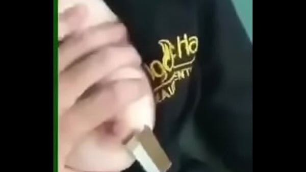 Em Lễ T&acirc;n Ngon L&agrave;nh Vụng Trộm A Quản L&yacute; Buồi To thumbnail