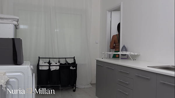 Nonton Stuck And Slammed - Samantha Rone And Her Husband Took The Chance To Fuck Me Hard thumbnail