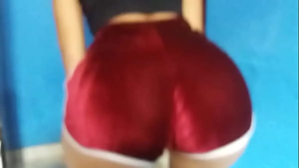 Rabuda Mostrando A Bunda Dan&ccedil;ando thumbnail