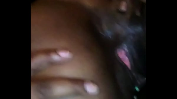 Nonton Sexy Ebony Gets Her Pussy And Ass Ate thumbnail