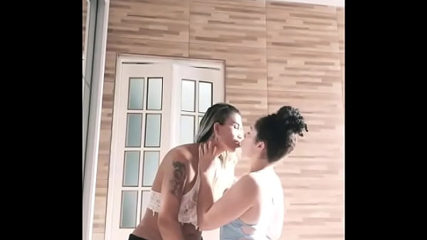 Foder Novinha thumbnail