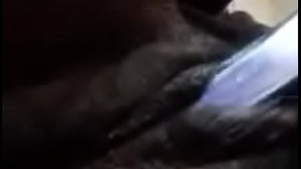 Nonton Sexy Ebony Teen Plays With Phat Pussy thumbnail