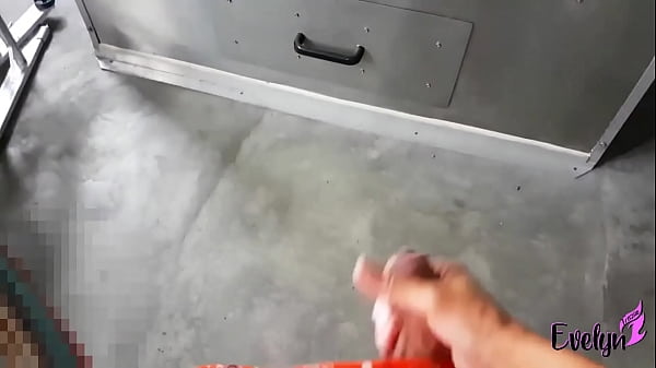 Metendo No Crematorio thumbnail