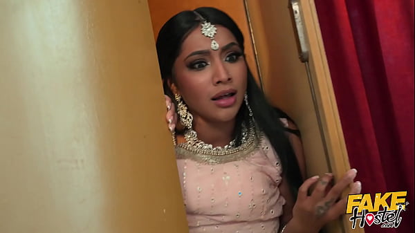 Nonton Fakehostel The Wish Makers Starring Yasmina Kahn And Nuria Millan - Hot Asian Girls Threesome With Orgasmic Hard Sex And Fantasy Costumes thumbnail