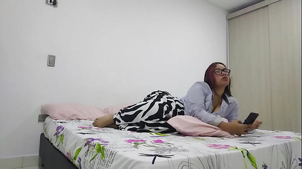 Follando Con Una Mujer Que Si Sabe Como Mover Bien Delicioso Ese Co&ntilde;o thumbnail