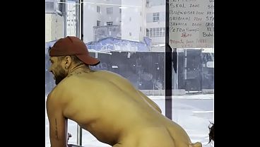 Sexo Entre Dotados Em Plena Luz Do Dia thumbnail