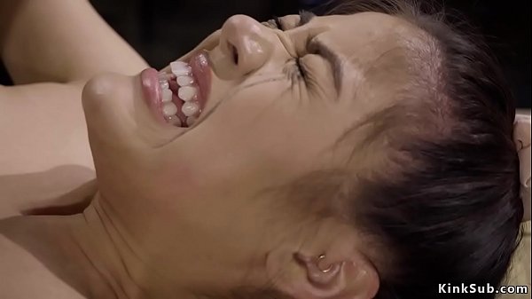 Nonton Brunette Slave Kendra Spade In A Milde Squatting Position With Head And Ankles Locked In Steel And Wrists In Strappado Gets Ass Whipped thumbnail