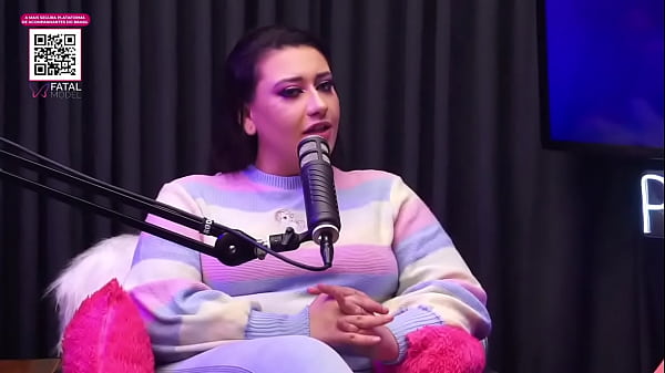 Nonton Podcast Prosa Guiada - Emme White Entrevista Agatha Ludovino E Falam Sobre Assuntos Polemicos E Safadezas thumbnail