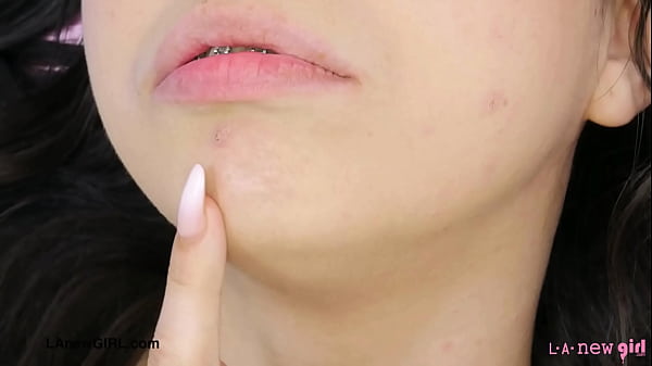 Aspiring Teen Model Naked Close-up thumbnail