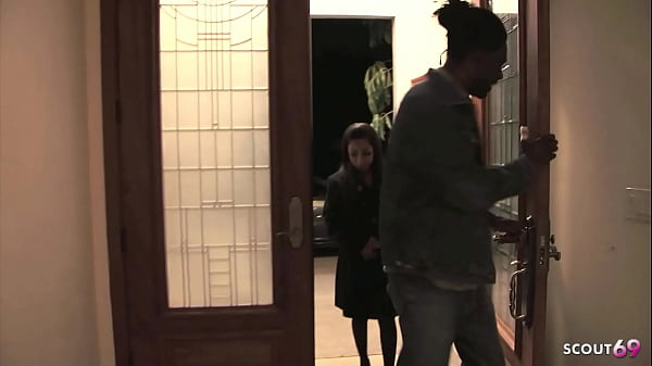 Nonton Petite Half Asia Girl Want Her First Black Monster Cock Fuck And Seduce Stranger Black Guy To Hard Interracial Sex thumbnail