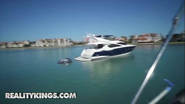 Nonton Rose Monroe - Watch Scene At ://rk .com thumbnail