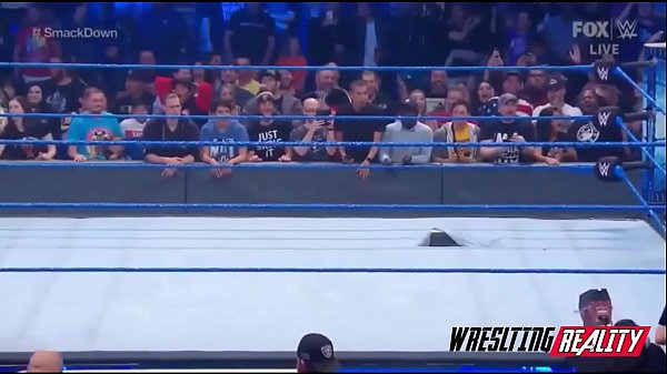 Sethrollins Vs Romanreigns | Charlotteflair Vs Bayley thumbnail