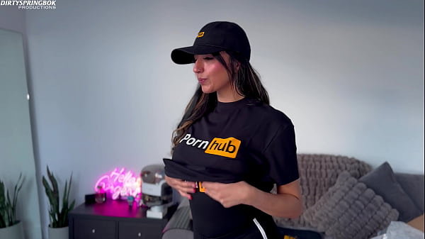 Nonton Aaliyah Yasin's Try-on Haul (sfw On) thumbnail